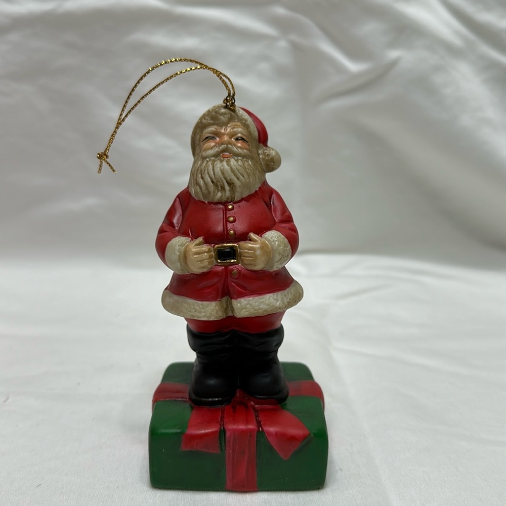 Santa Claus ornament